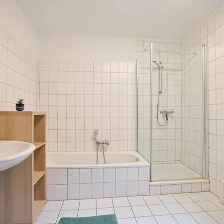 Mit Tv, Kueche Und Terasse Nahe Kassel *